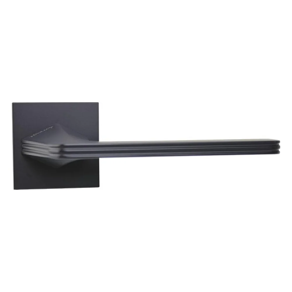 GEKTOR Black