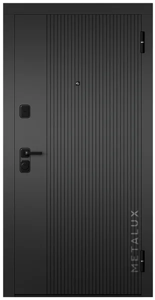 M748