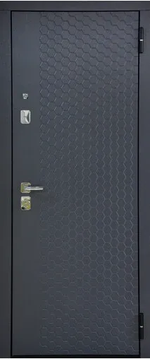 TR8